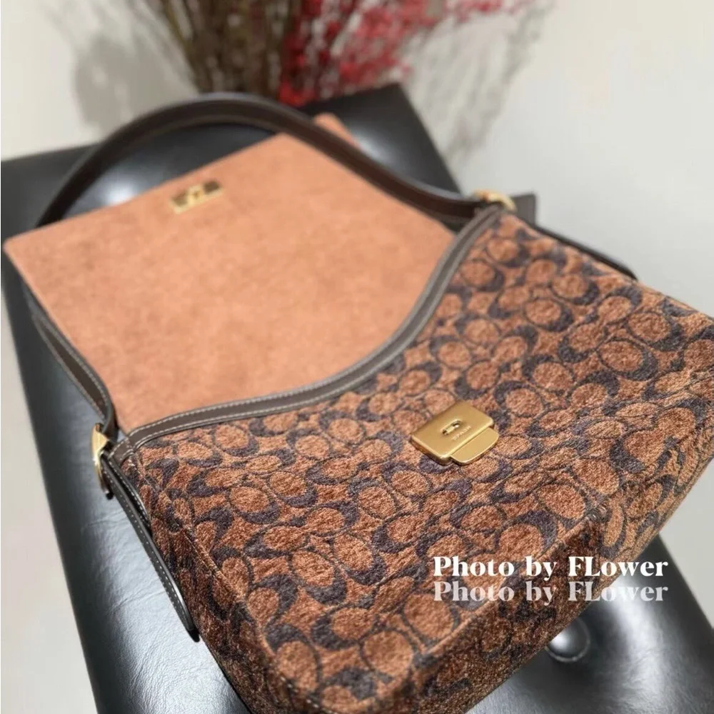 Coach Etta Flap Shoulder Bag in Signature Chenille CCE58 NWT - Picture 6 of 7